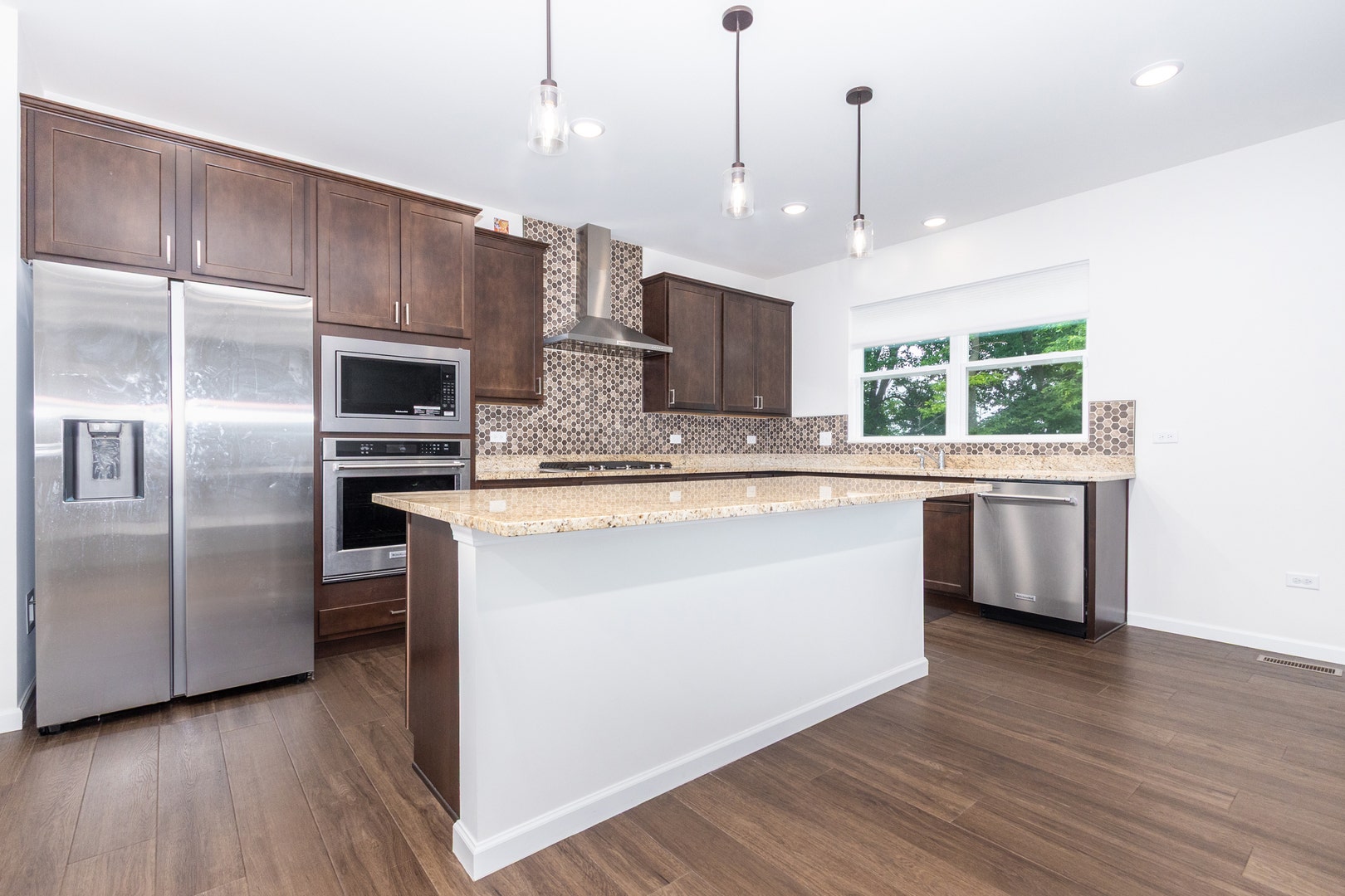 2225 Bent Grass Way, Bolingbrook, IL 60490 2225 Bent Grass Way, Bolingbrook, IL 60490