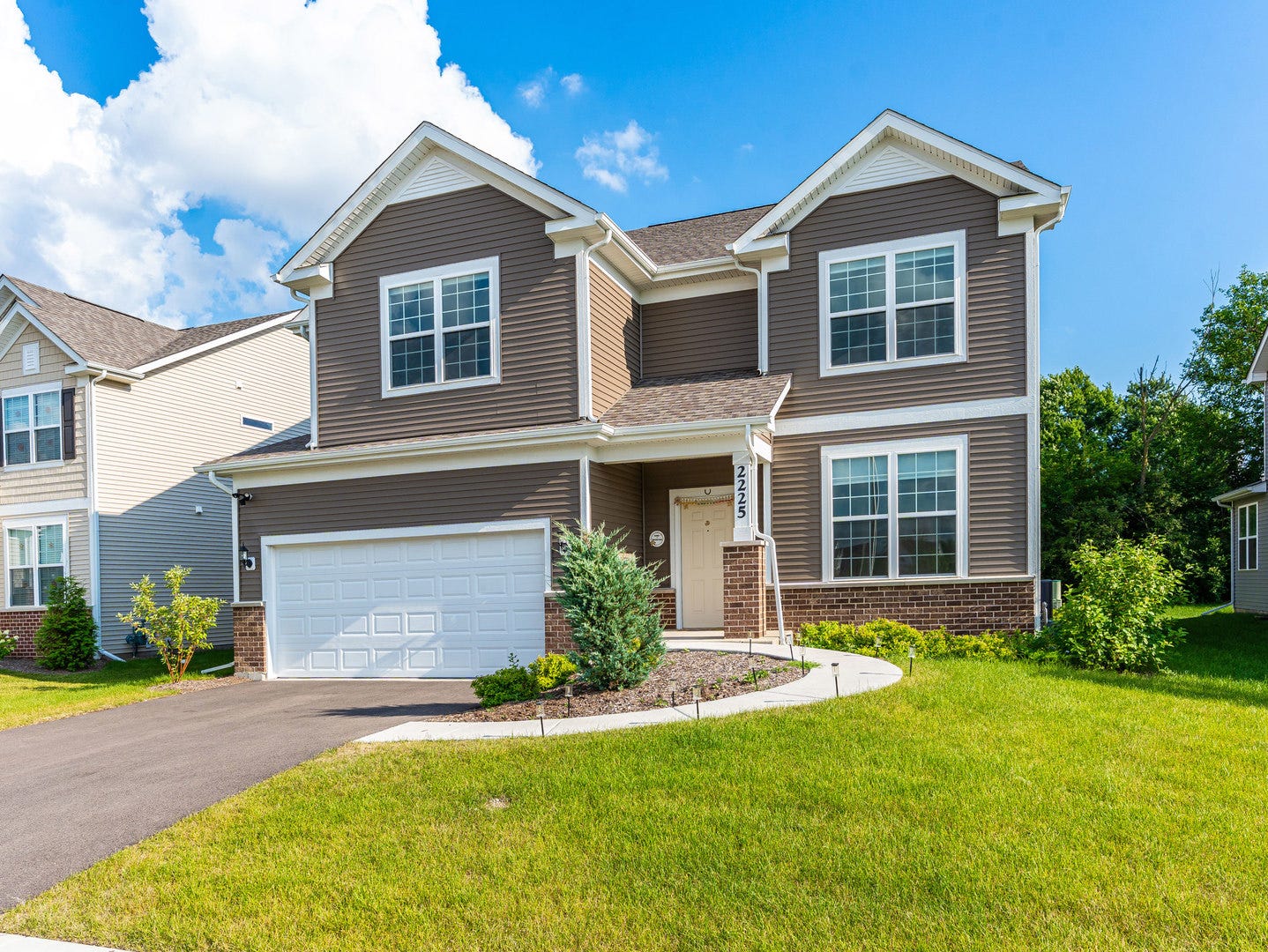 2225 Bent Grass Way, Bolingbrook, IL 60490 2225 Bent Grass Way, Bolingbrook, IL 60490