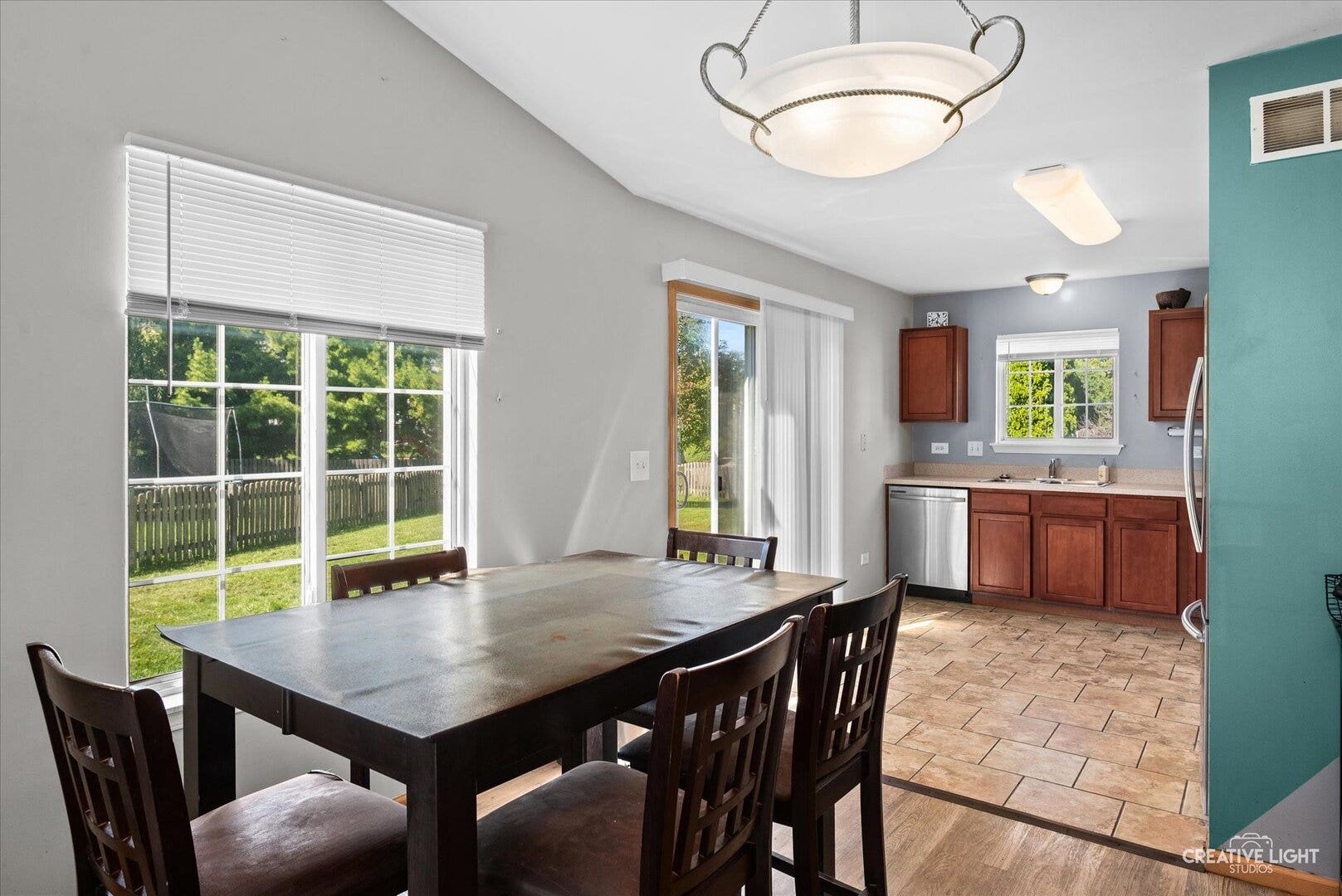 1317 Sherborn Court, Minooka, IL 60447 1317 Sherborn Court, Minooka, IL 60447