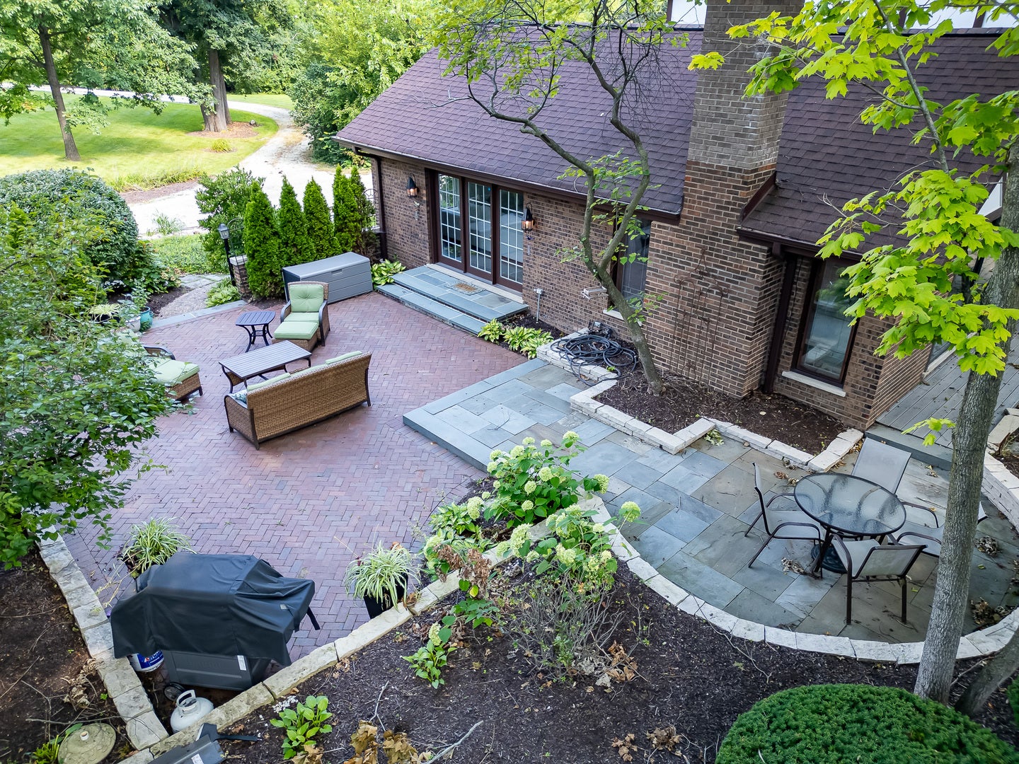 1330 Maple Avenue, Downers Grove, IL 60515