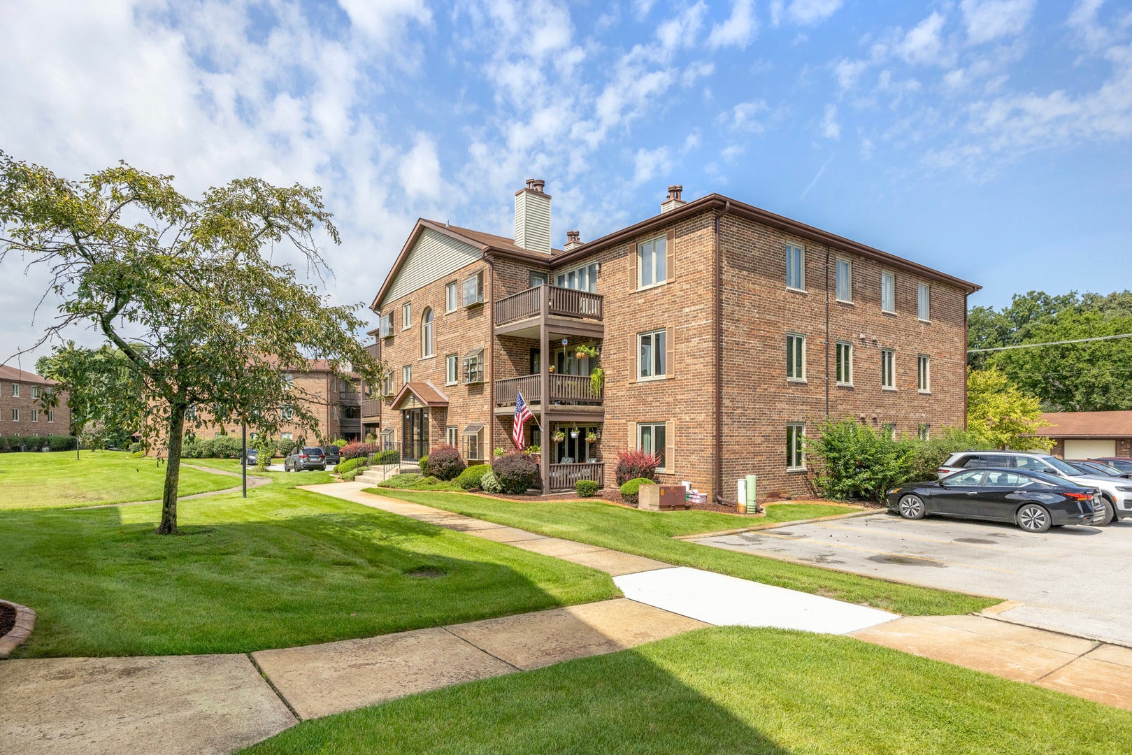 6413 Oak Forest Avenue, #1S, Tinley Park, IL 60477
