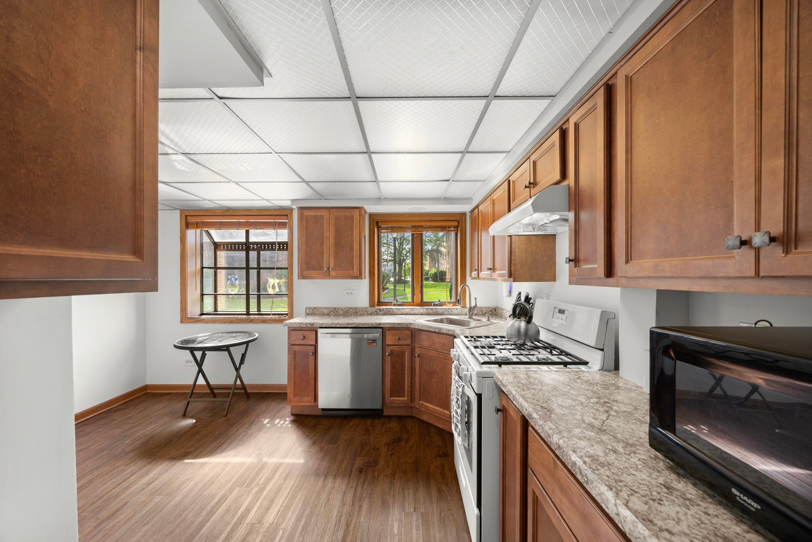 6413 Oak Forest Avenue, #1S, Tinley Park, IL 60477