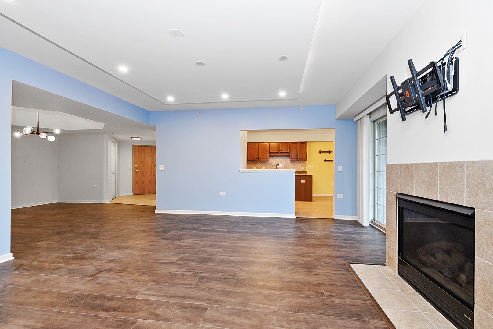 14130 Sheffield Drive, #103, Homer Glen, IL 60491 14130 Sheffield Drive, #103, Homer Glen, IL 60491
