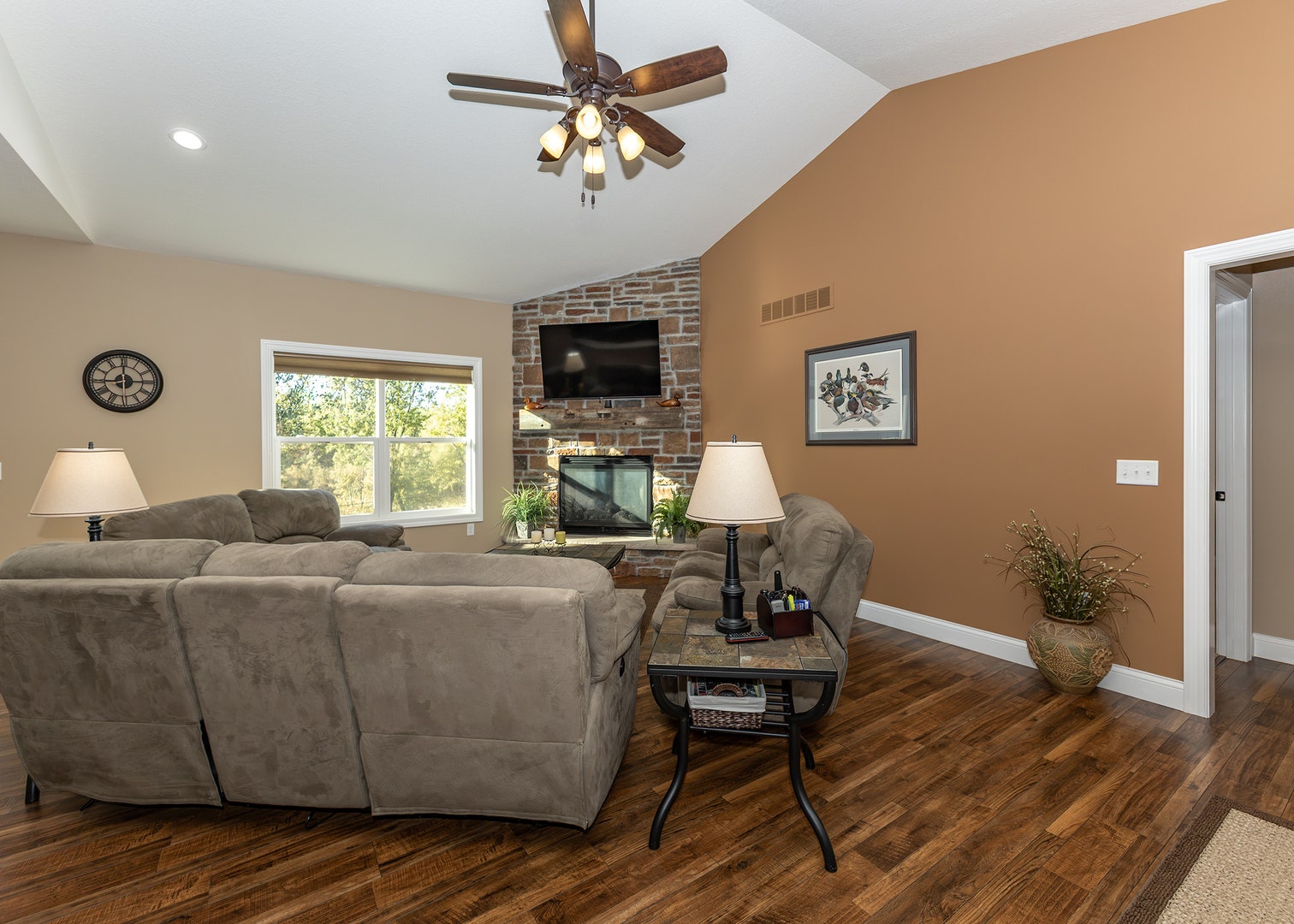 165 Dayton Valley View, Colona, IL 61241 165 Dayton Valley View, Colona, IL 61241