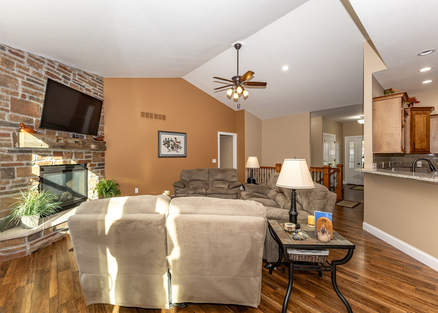 165 Dayton Valley View, Colona, IL 61241 165 Dayton Valley View, Colona, IL 61241