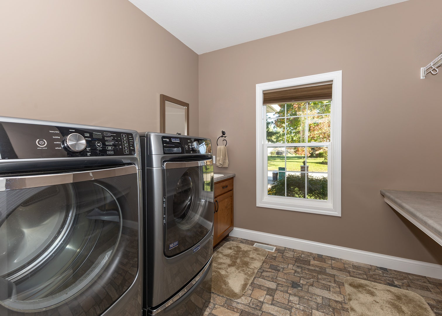 165 Dayton Valley View, Colona, IL 61241 165 Dayton Valley View, Colona, IL 61241