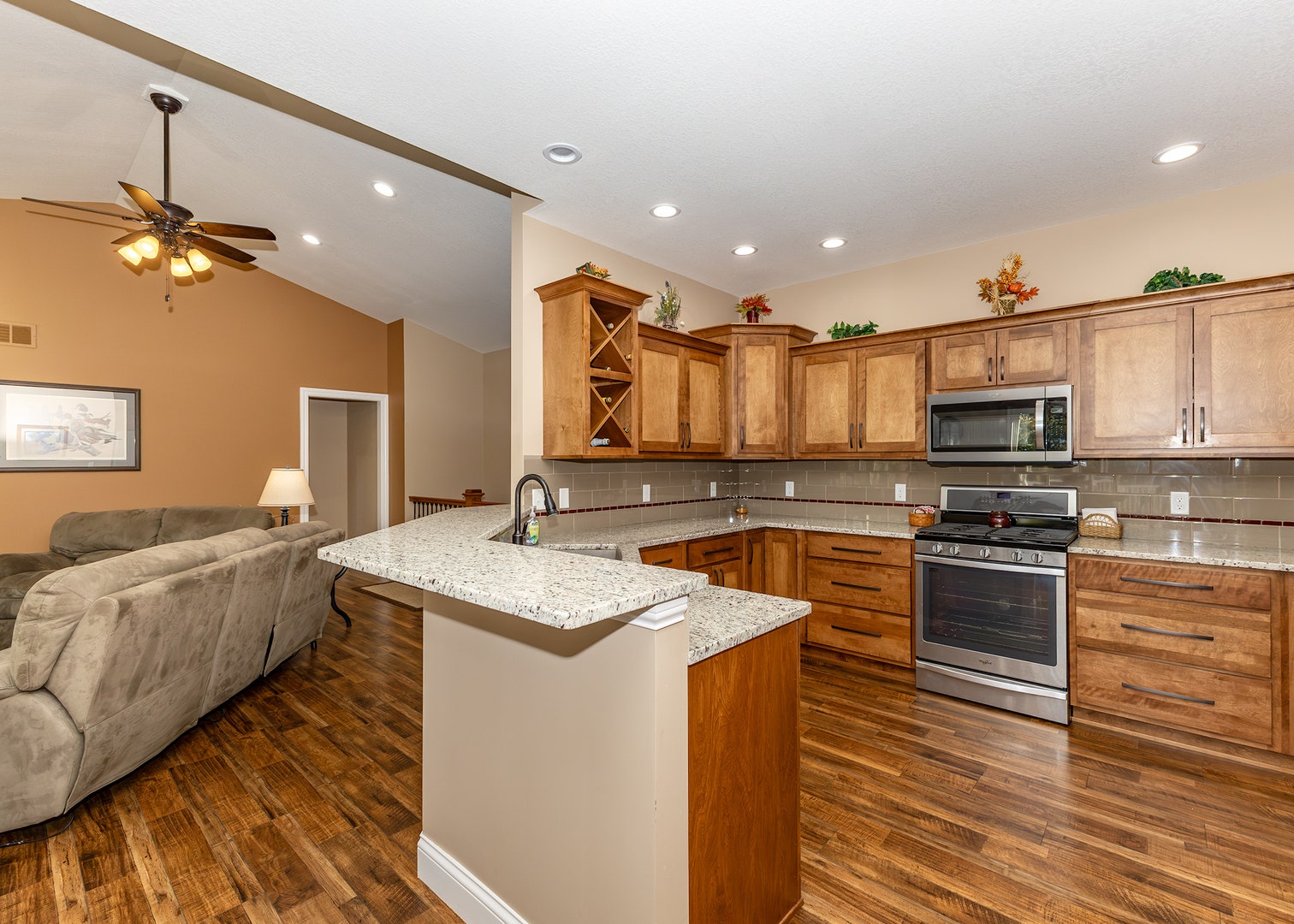 165 Dayton Valley View, Colona, IL 61241 165 Dayton Valley View, Colona, IL 61241
