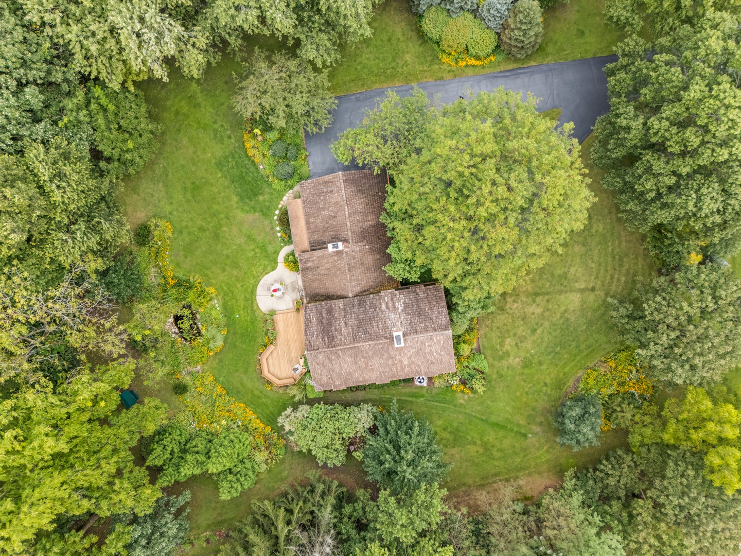 21714 N Andover Road, Kildeer, IL 60047 21714 N Andover Road, Kildeer, IL 60047
