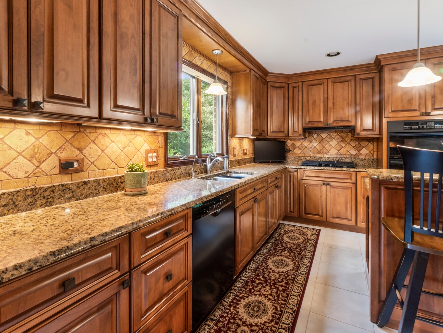 21714 N Andover Road, Kildeer, IL 60047 21714 N Andover Road, Kildeer, IL 60047