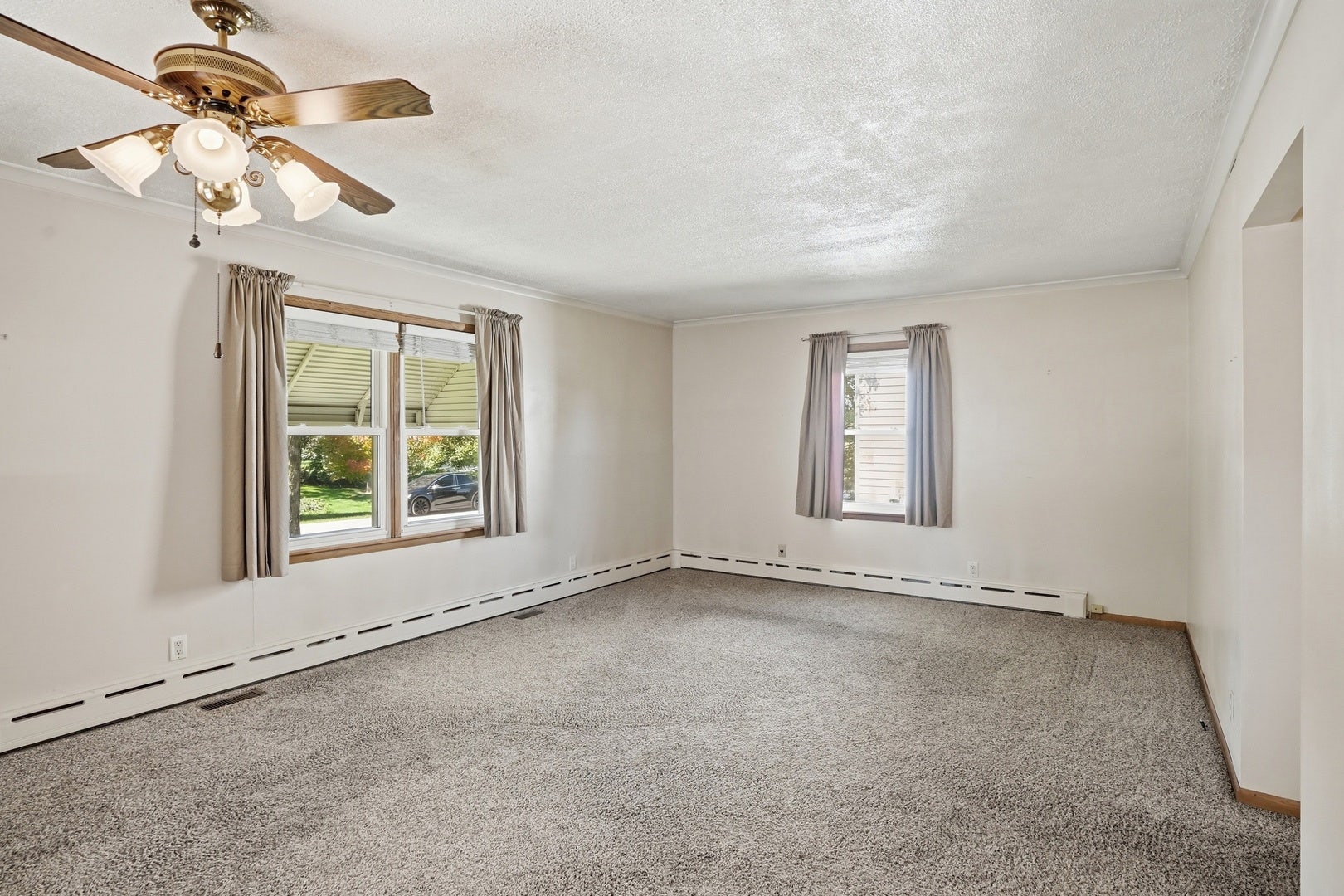 741 Elliott Street, Beecher, IL 60401 741 Elliott Street, Beecher, IL 60401