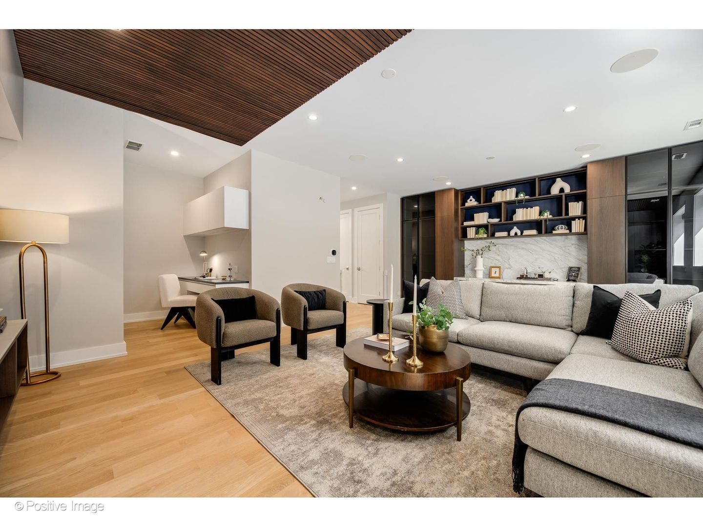 220 S Green Street, #4S, Chicago, IL 60607