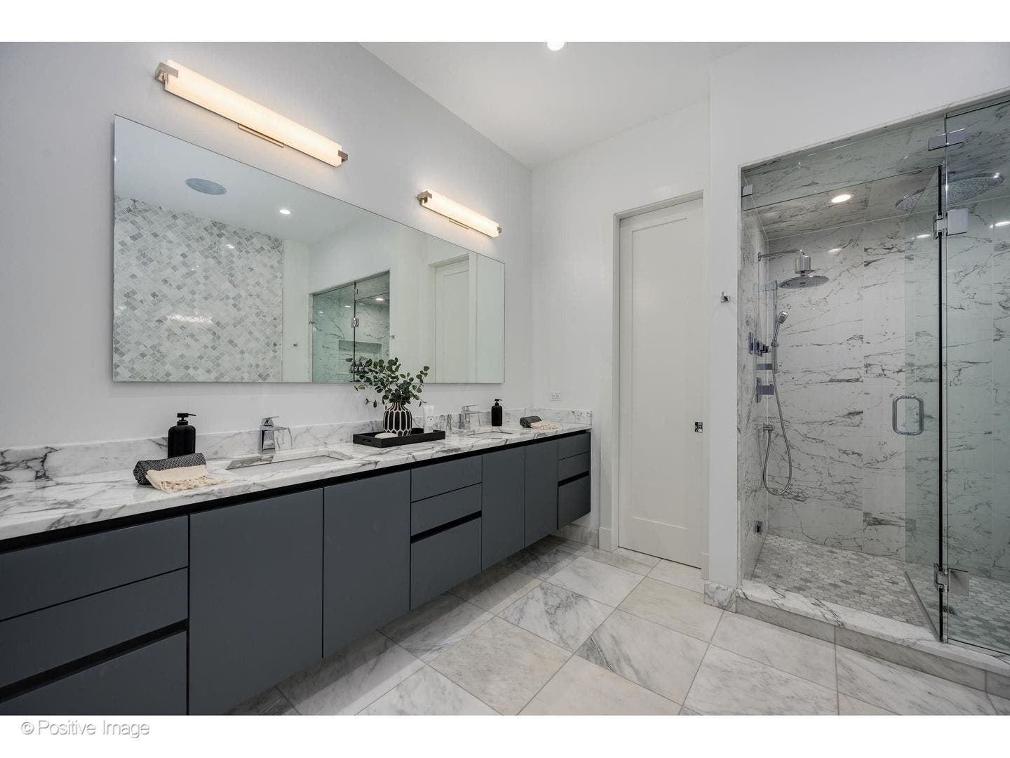 220 S Green Street, #4S, Chicago, IL 60607