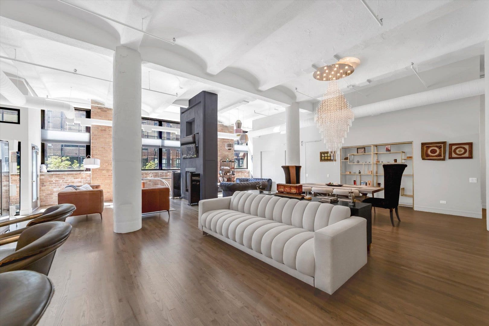 1000 W Washington Boulevard, #202, Chicago, IL 60607