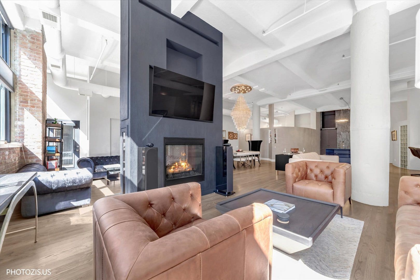 1000 W Washington Boulevard, #202, Chicago, IL 60607