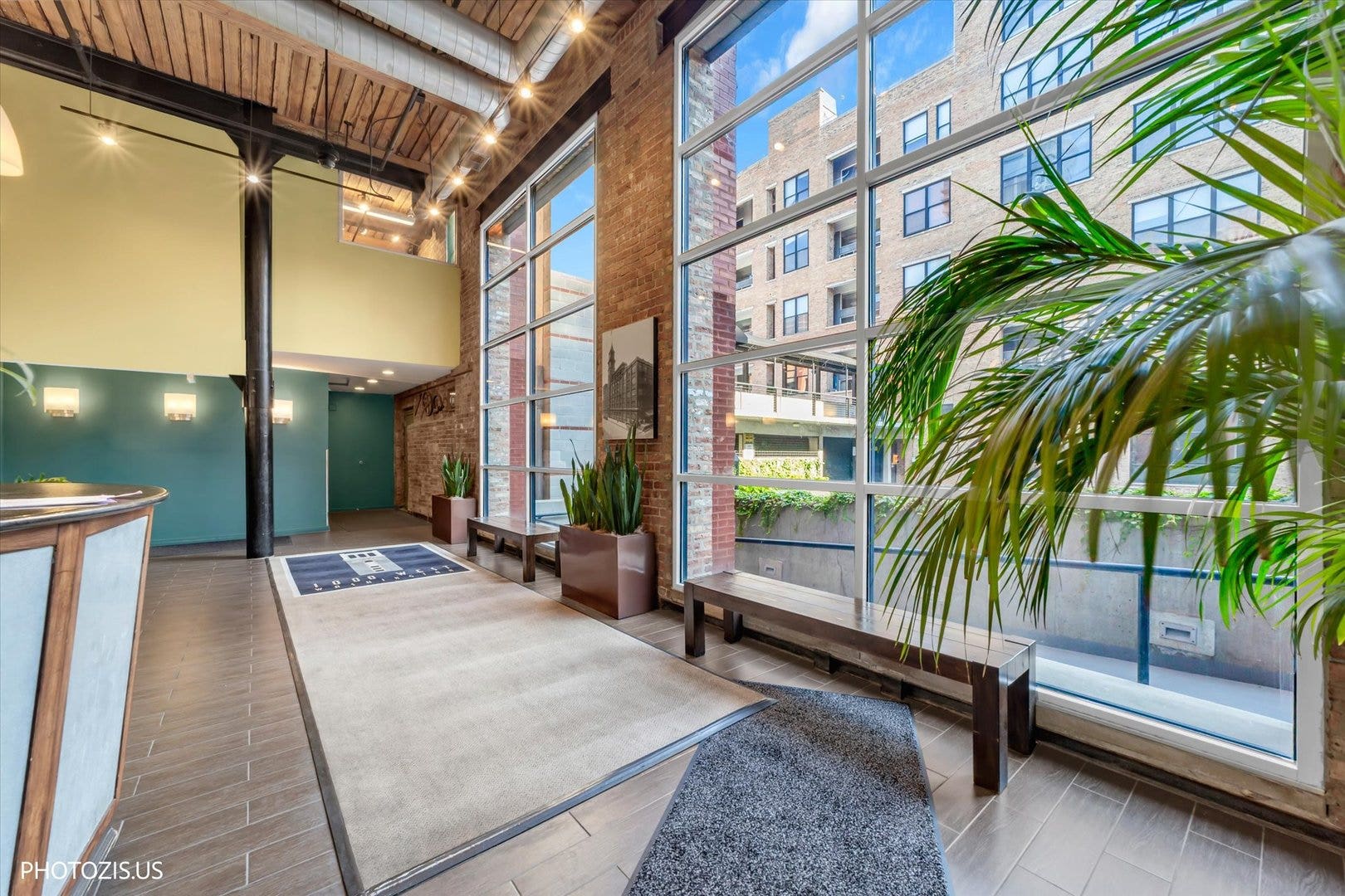 1000 W Washington Boulevard, #202, Chicago, IL 60607