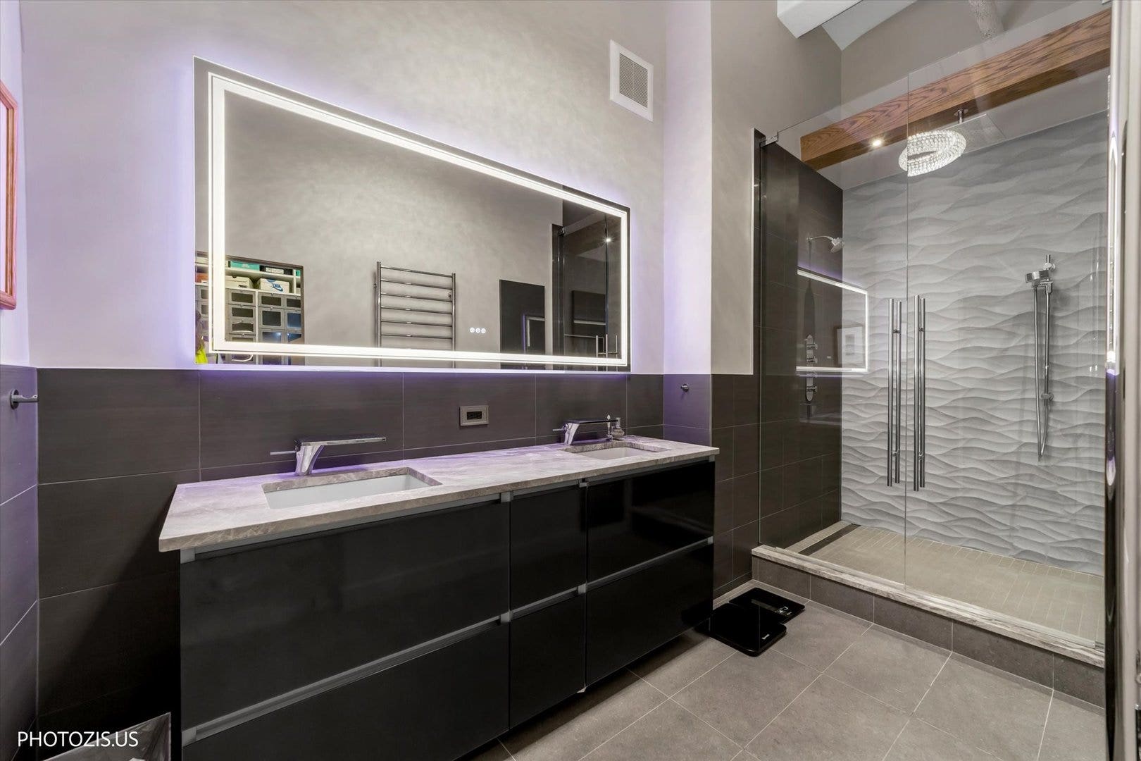 1000 W Washington Boulevard, #202, Chicago, IL 60607