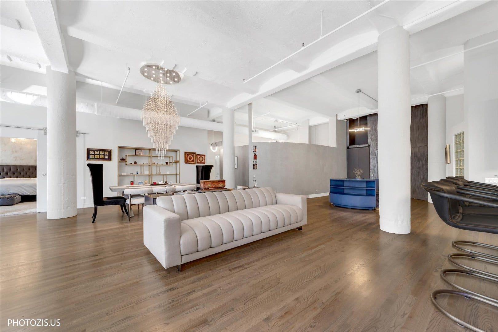 1000 W Washington Boulevard, #202, Chicago, IL 60607