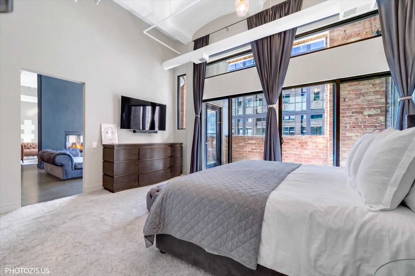 1000 W Washington Boulevard, #202, Chicago, IL 60607