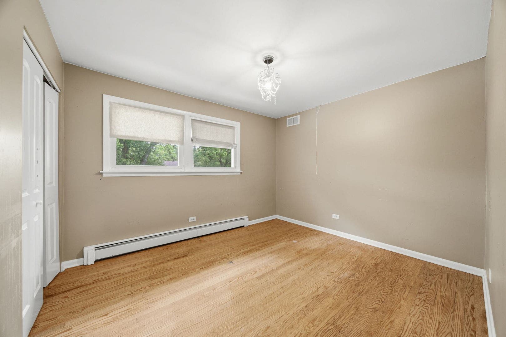 835 Maple Road, Flossmoor, IL 60422 835 Maple Road, Flossmoor, IL 60422