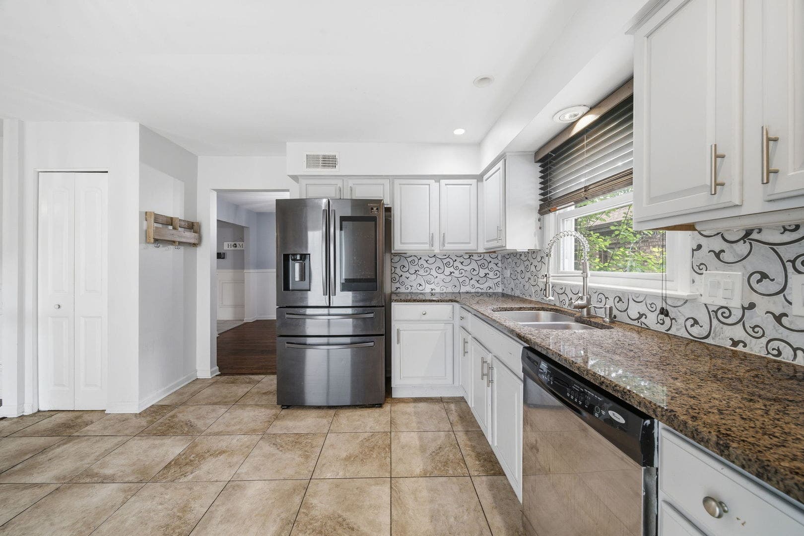 835 Maple Road, Flossmoor, IL 60422 835 Maple Road, Flossmoor, IL 60422