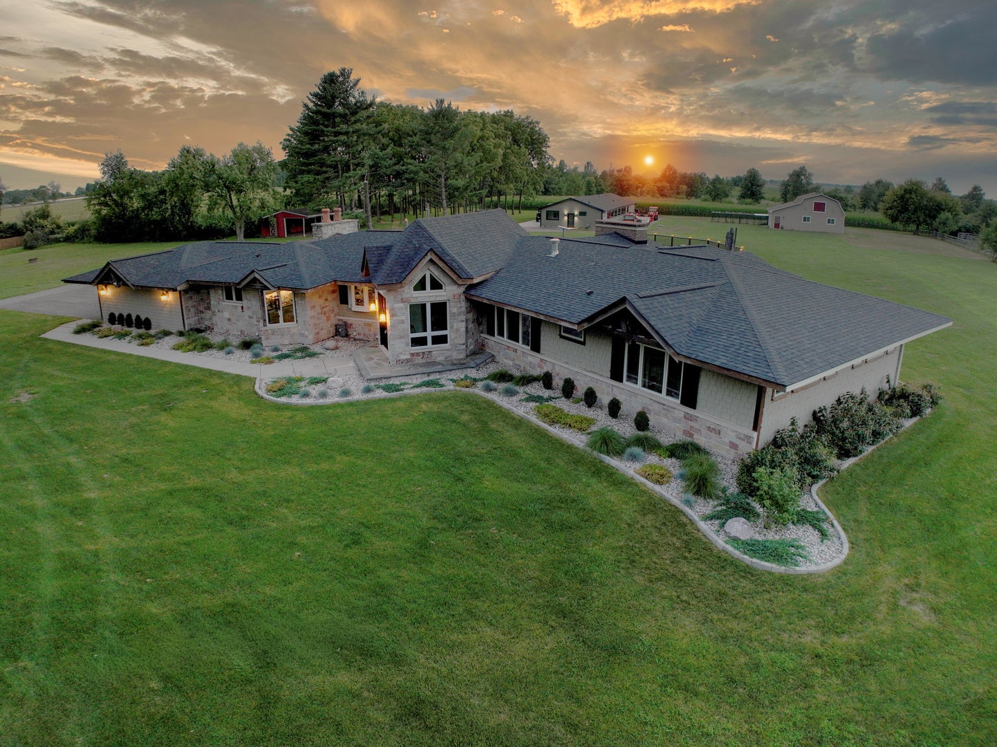 2N612 Landrose Lane, Maple Park, IL 60151 2N612 Landrose Lane, Maple Park, IL 60151