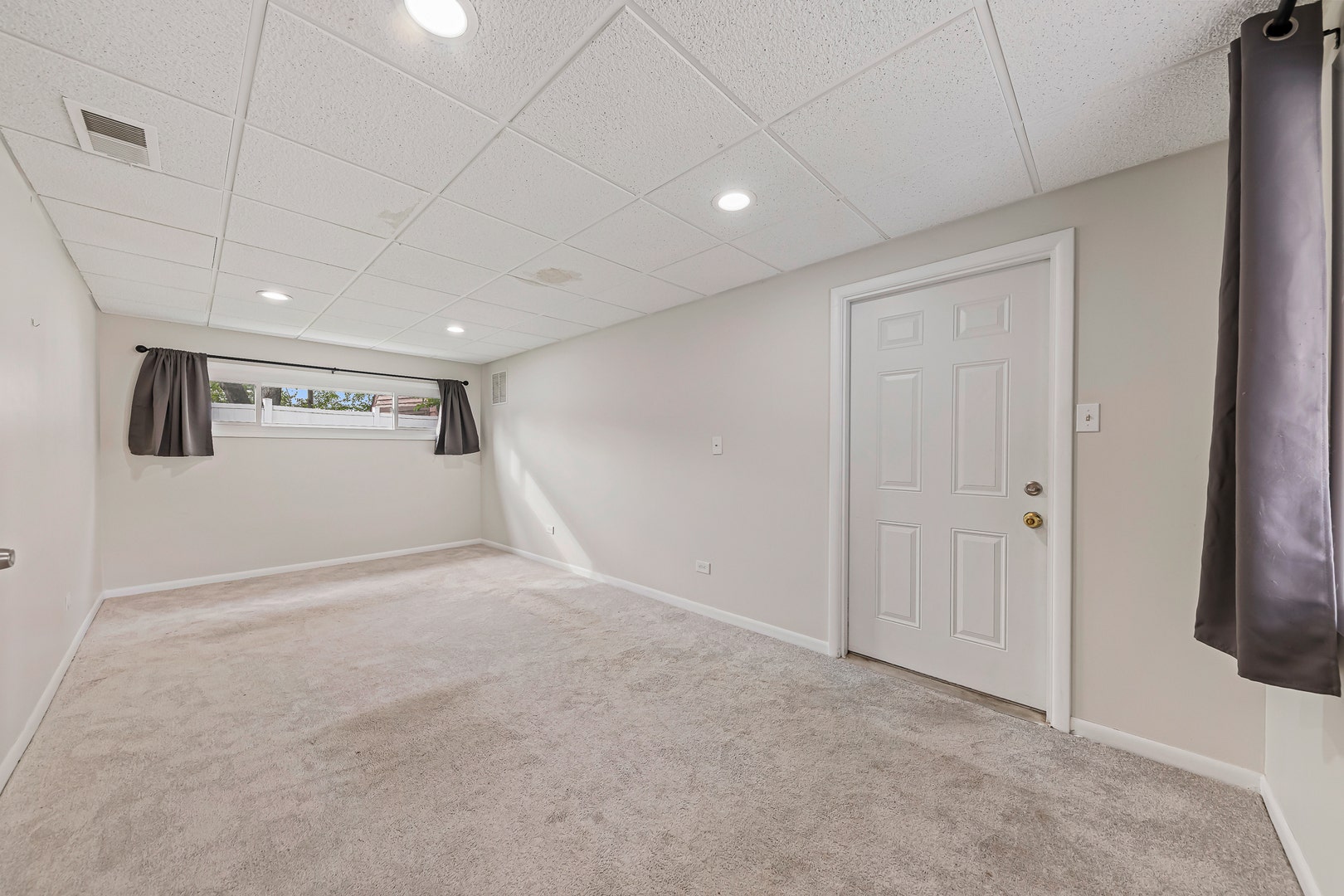 7144 173rd Place, Tinley Park, IL 60477 7144 173rd Place, Tinley Park, IL 60477