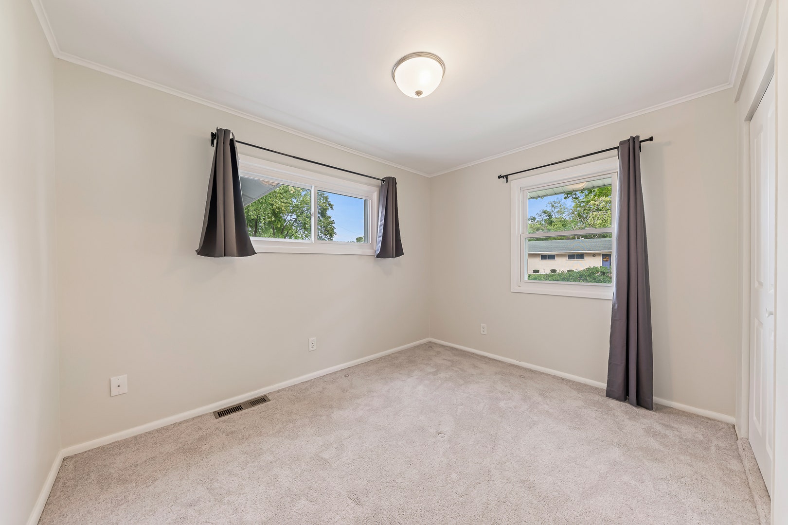 7144 173rd Place, Tinley Park, IL 60477 7144 173rd Place, Tinley Park, IL 60477