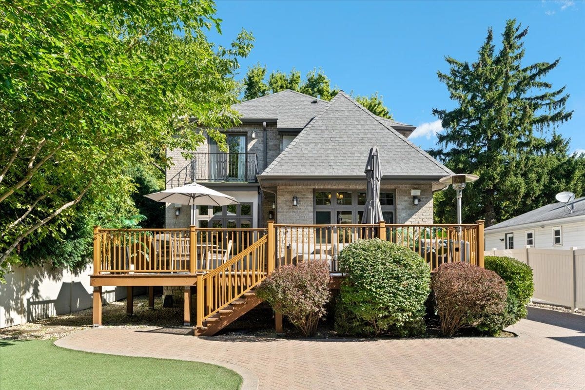 1180 Taylor Avenue, Highland Park, IL 60035 1180 Taylor Avenue, Highland Park, IL 60035