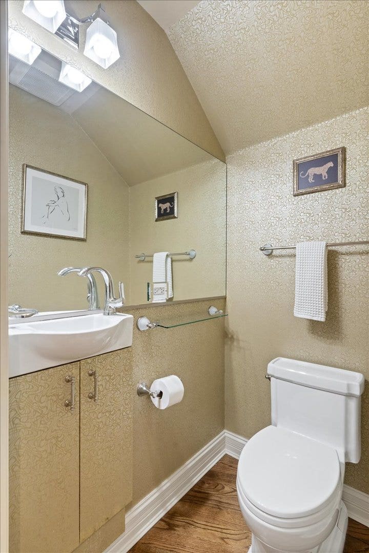 1180 Taylor Avenue, Highland Park, IL 60035 1180 Taylor Avenue, Highland Park, IL 60035