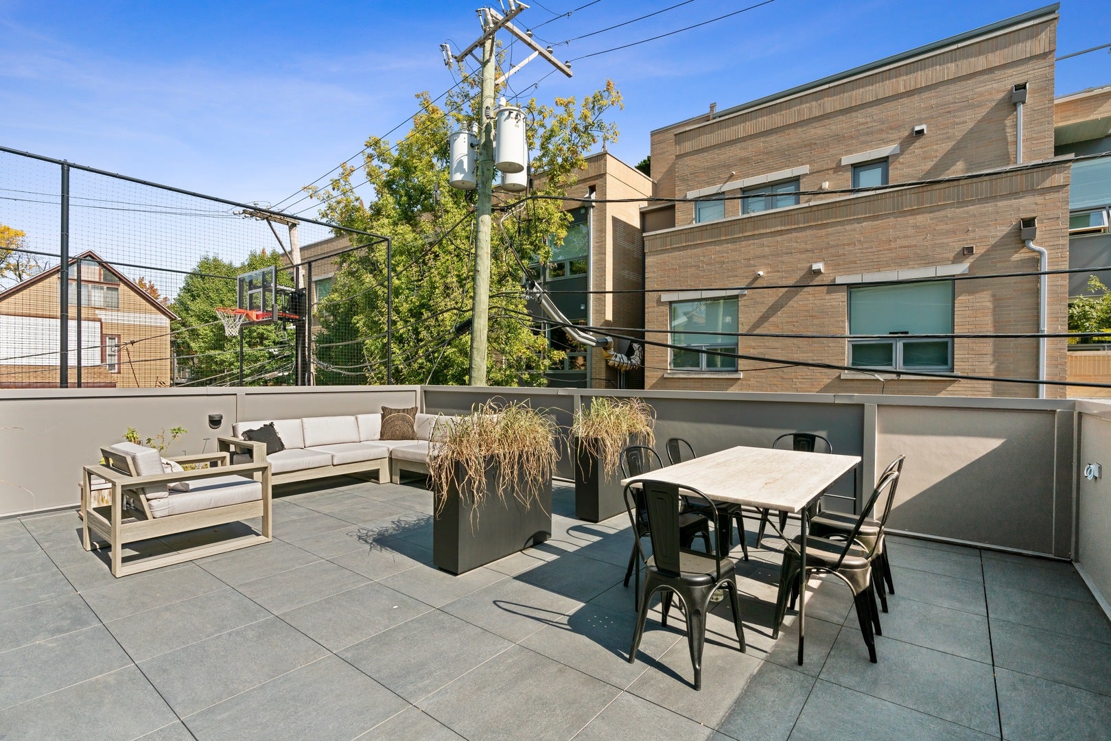 2541 N Wayne Avenue, #1N, Chicago, IL 60614 2541 N Wayne Avenue, #1N, Chicago, IL 60614