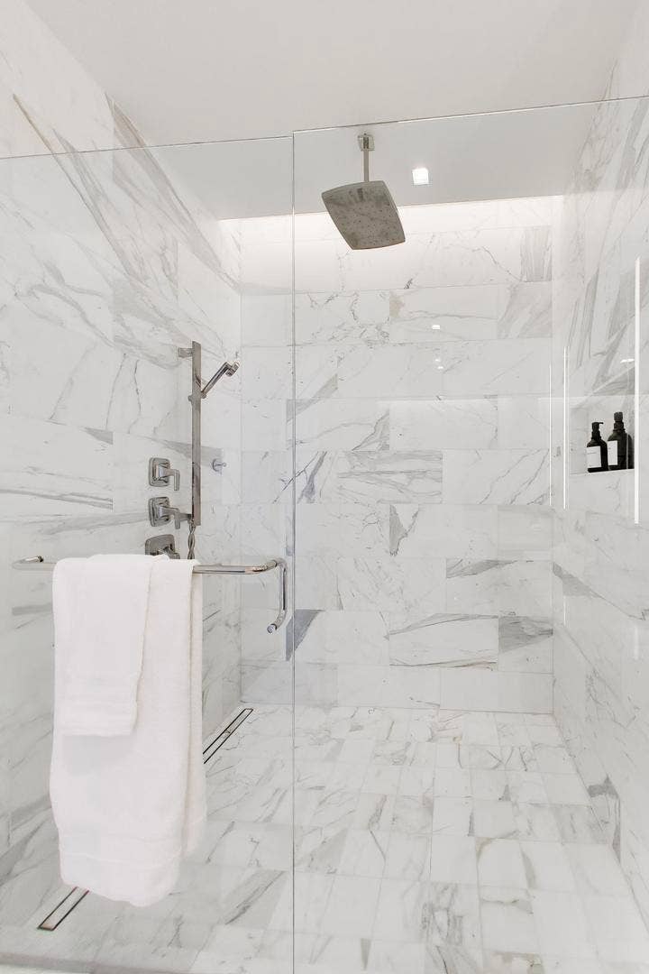 363 E Wacker Drive, #5401, Chicago, IL 60601