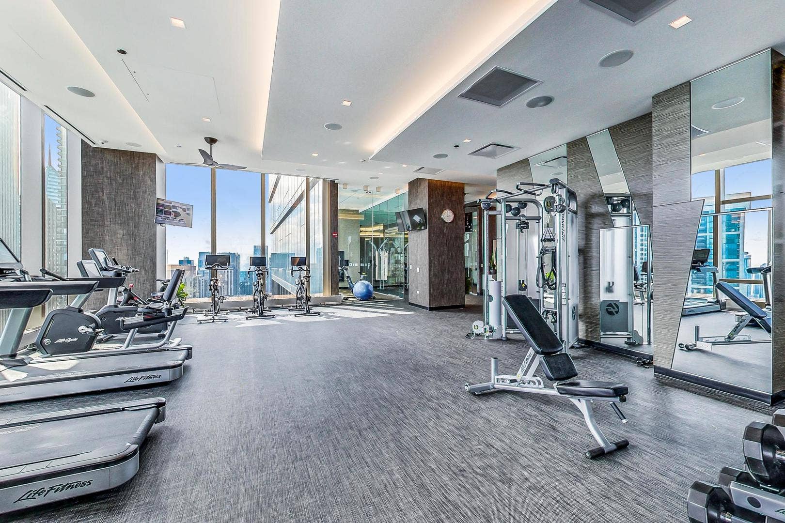 363 E Wacker Drive, #5401, Chicago, IL 60601