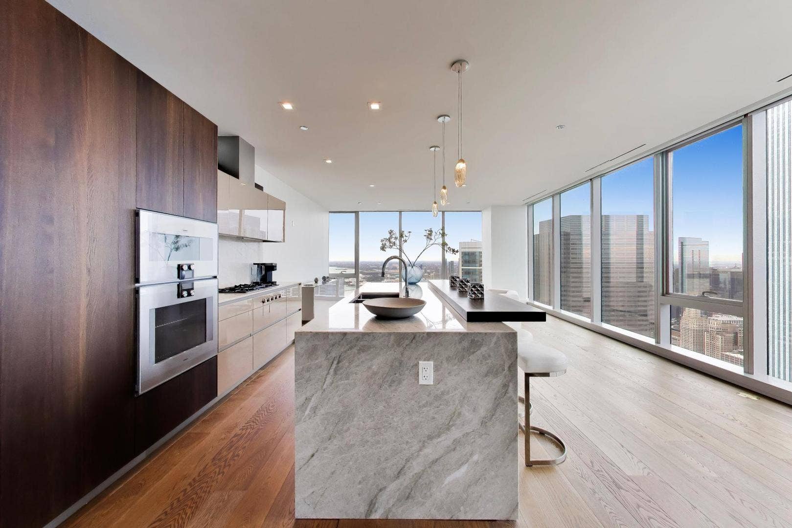 363 E Wacker Drive, #5401, Chicago, IL 60601