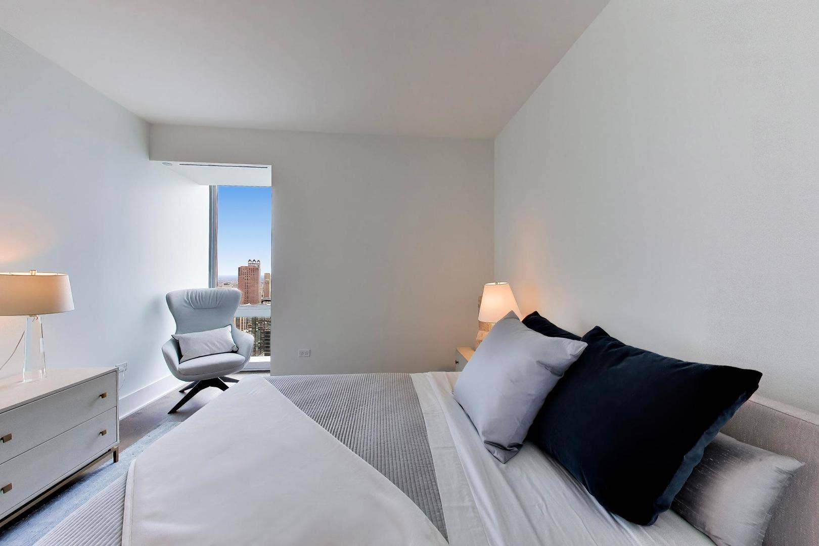 363 E Wacker Drive, #5401, Chicago, IL 60601