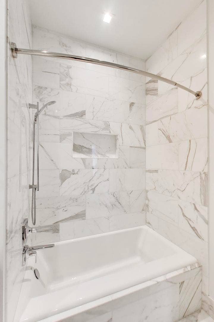 363 E Wacker Drive, #5401, Chicago, IL 60601