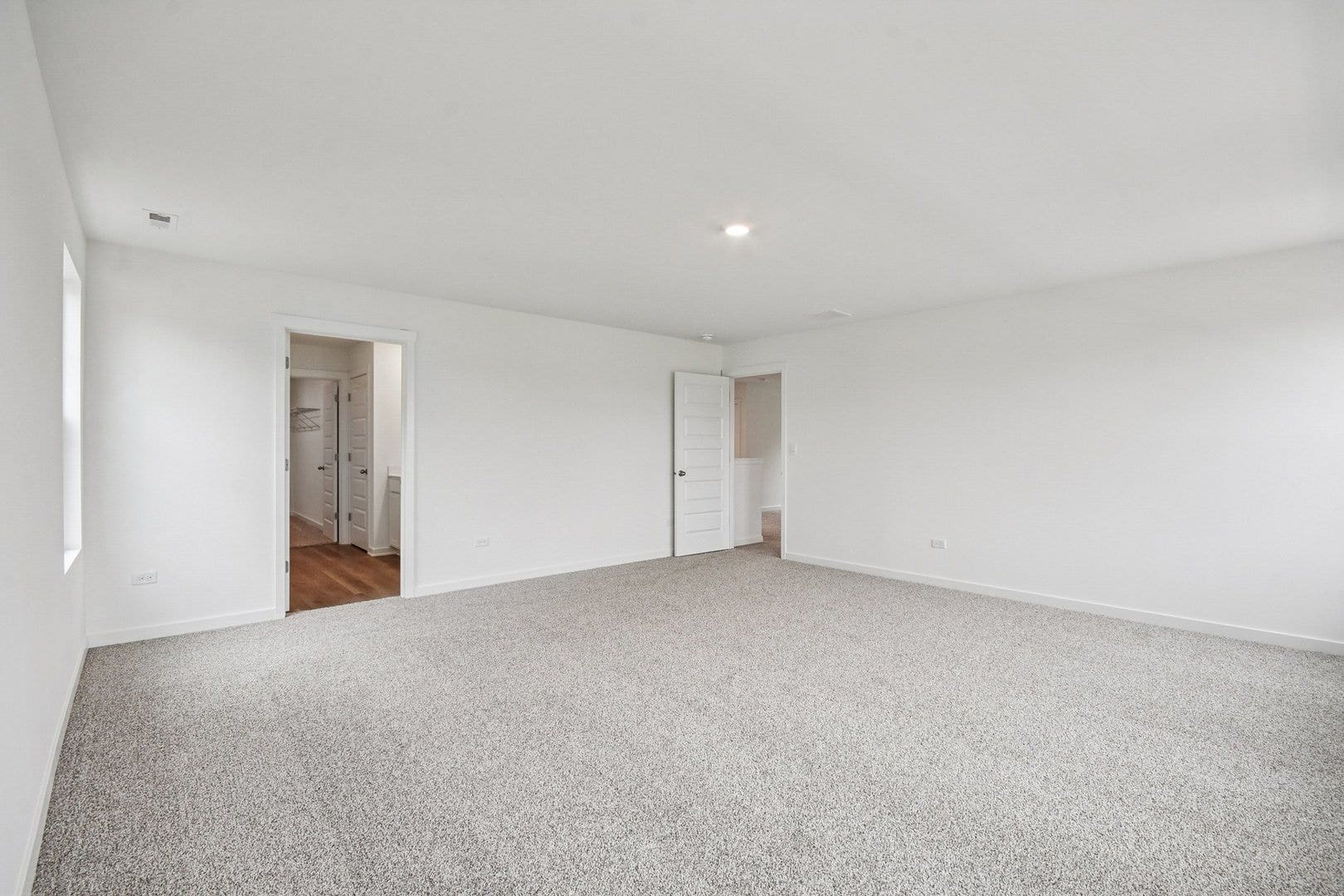 1874 Keating Drive, Aurora, IL 60503 1874 Keating Drive, Aurora, IL 60503