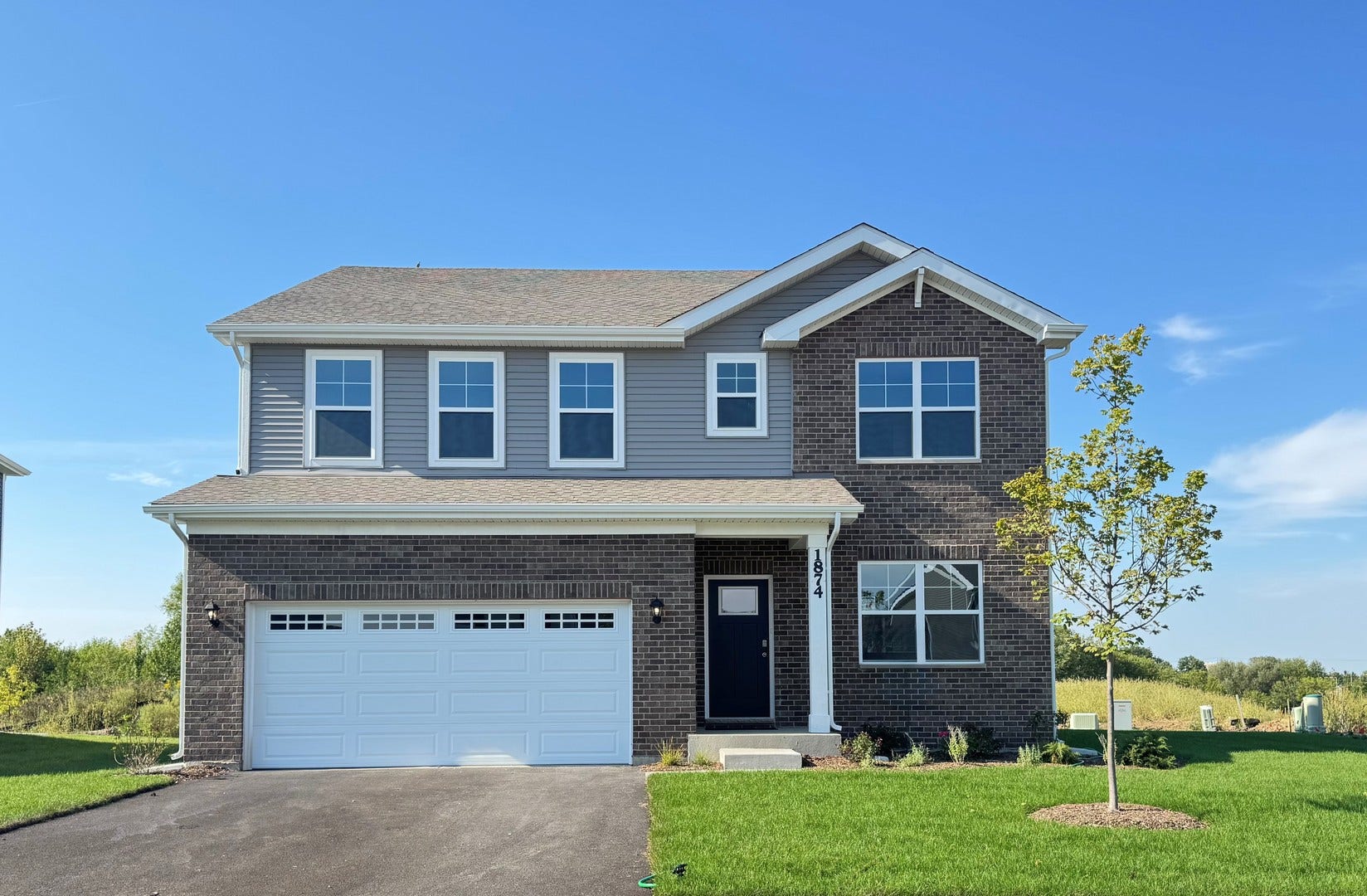 1874 Keating Drive, Aurora, IL 60503 1874 Keating Drive, Aurora, IL 60503