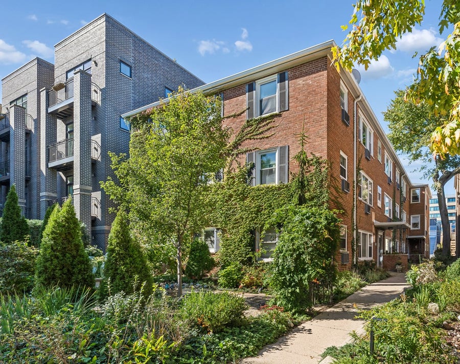 Property photo for 912 Hinman Avenue, #2W, Evanston, IL