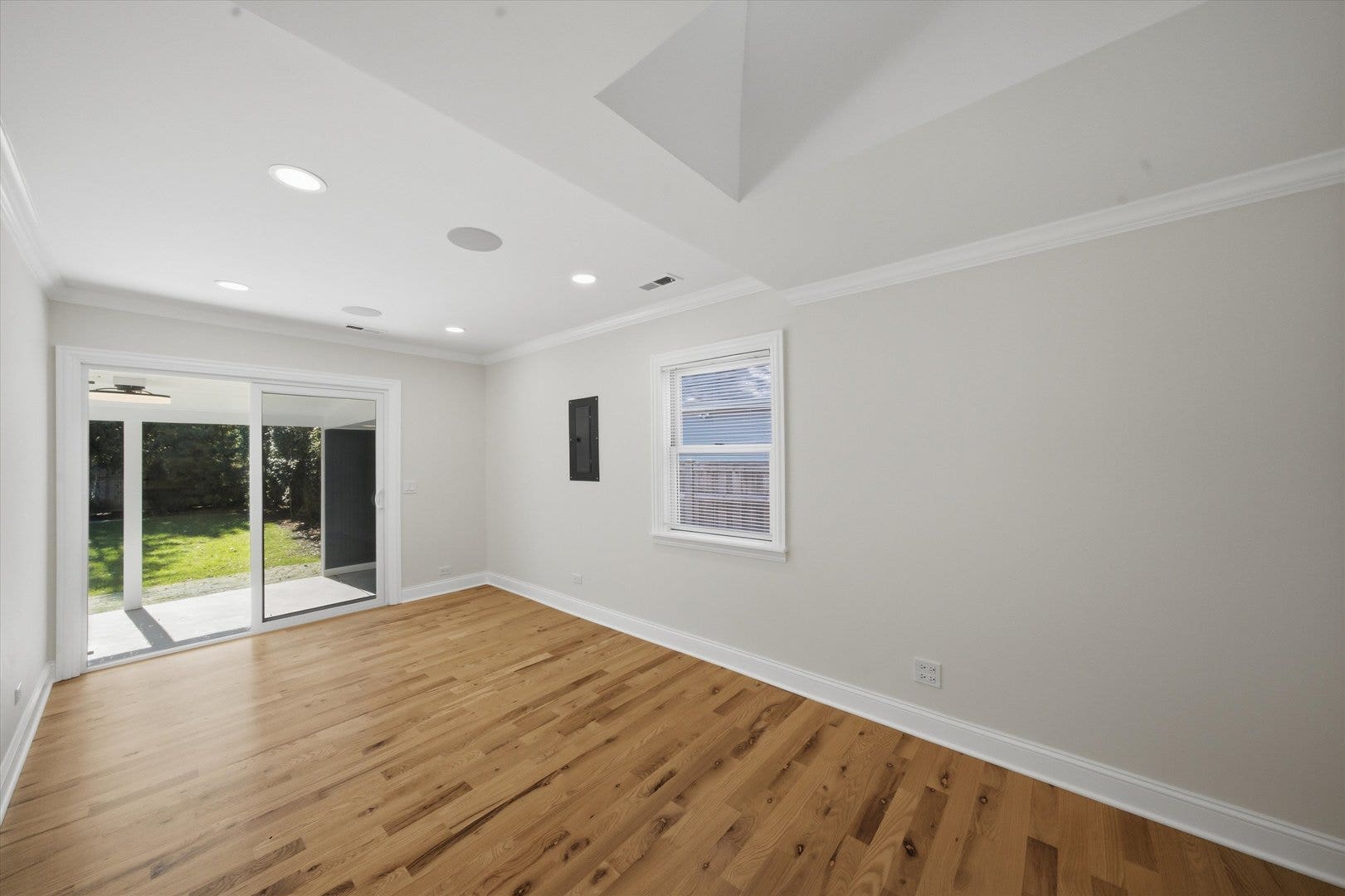 3309 Meadow Lane, Glenview, IL 60025 3309 Meadow Lane, Glenview, IL 60025