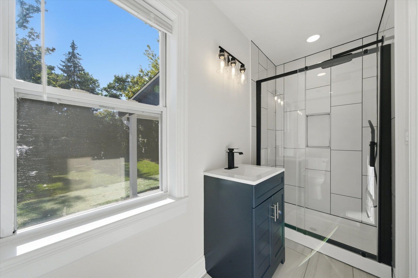 3309 Meadow Lane, Glenview, IL 60025 3309 Meadow Lane, Glenview, IL 60025