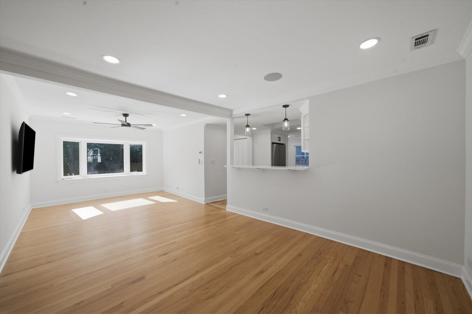 3309 Meadow Lane, Glenview, IL 60025 3309 Meadow Lane, Glenview, IL 60025