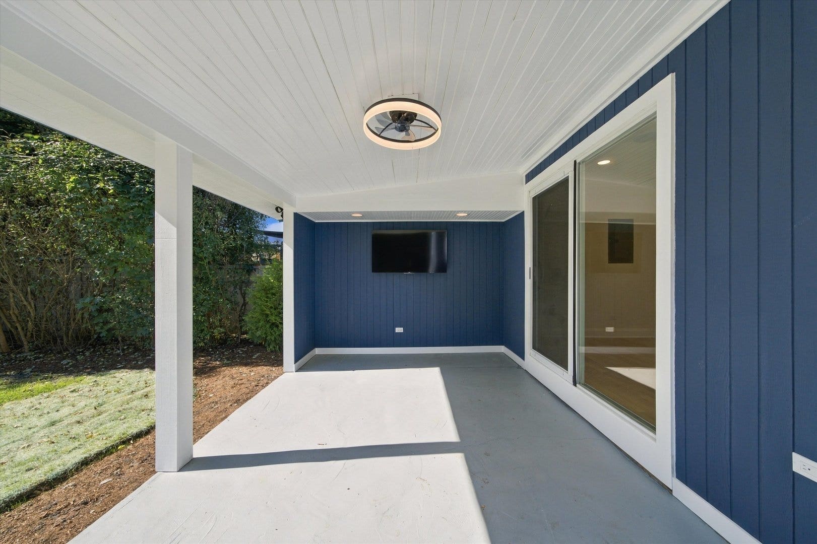 3309 Meadow Lane, Glenview, IL 60025 3309 Meadow Lane, Glenview, IL 60025