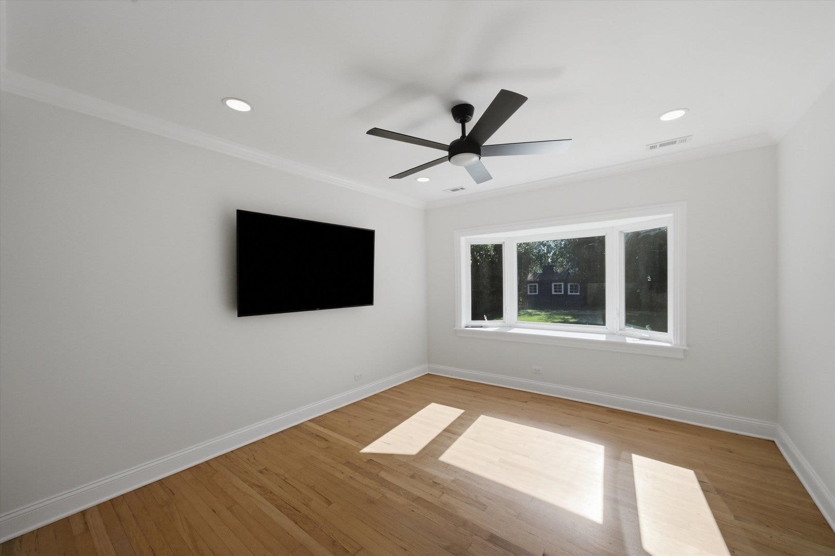 3309 Meadow Lane, Glenview, IL 60025 3309 Meadow Lane, Glenview, IL 60025