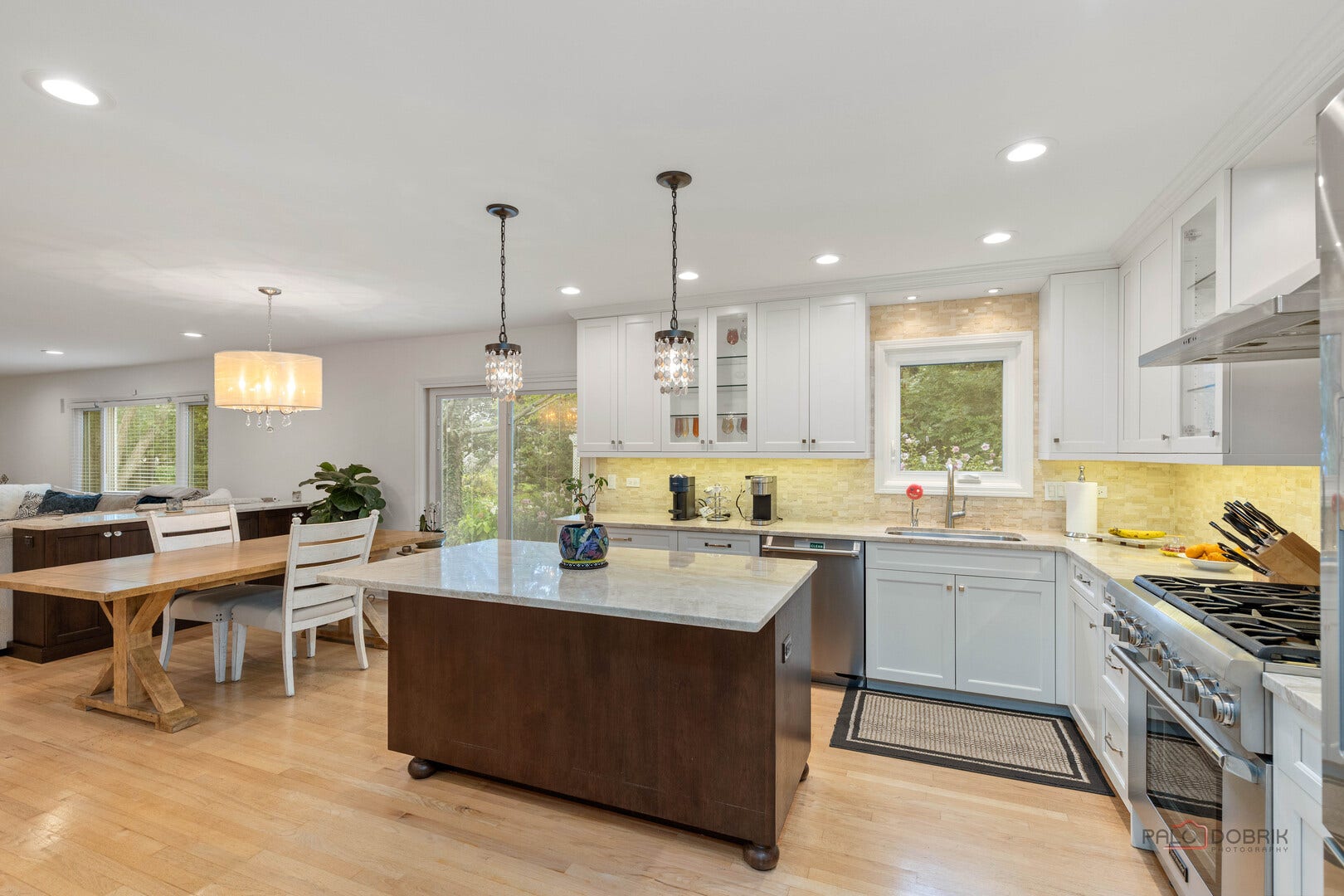 737 Joel Lane, Buffalo Grove, IL 60089 737 Joel Lane, Buffalo Grove, IL 60089