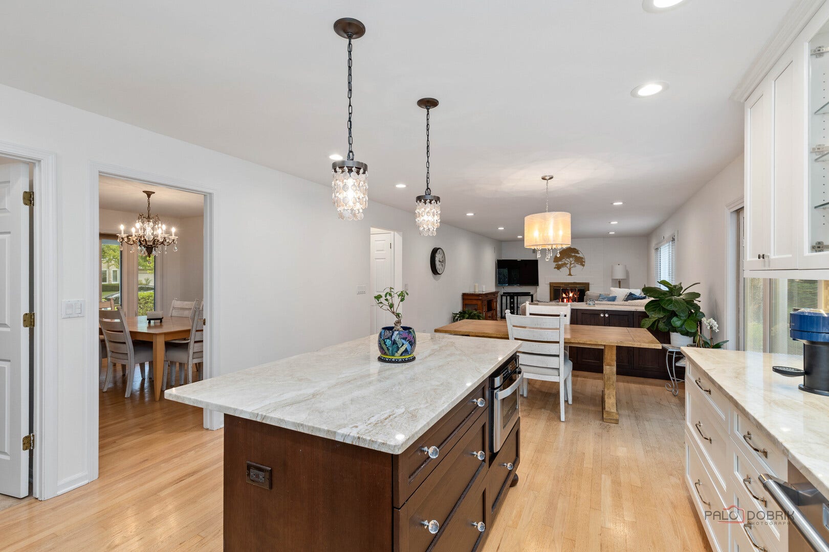 737 Joel Lane, Buffalo Grove, IL 60089 737 Joel Lane, Buffalo Grove, IL 60089