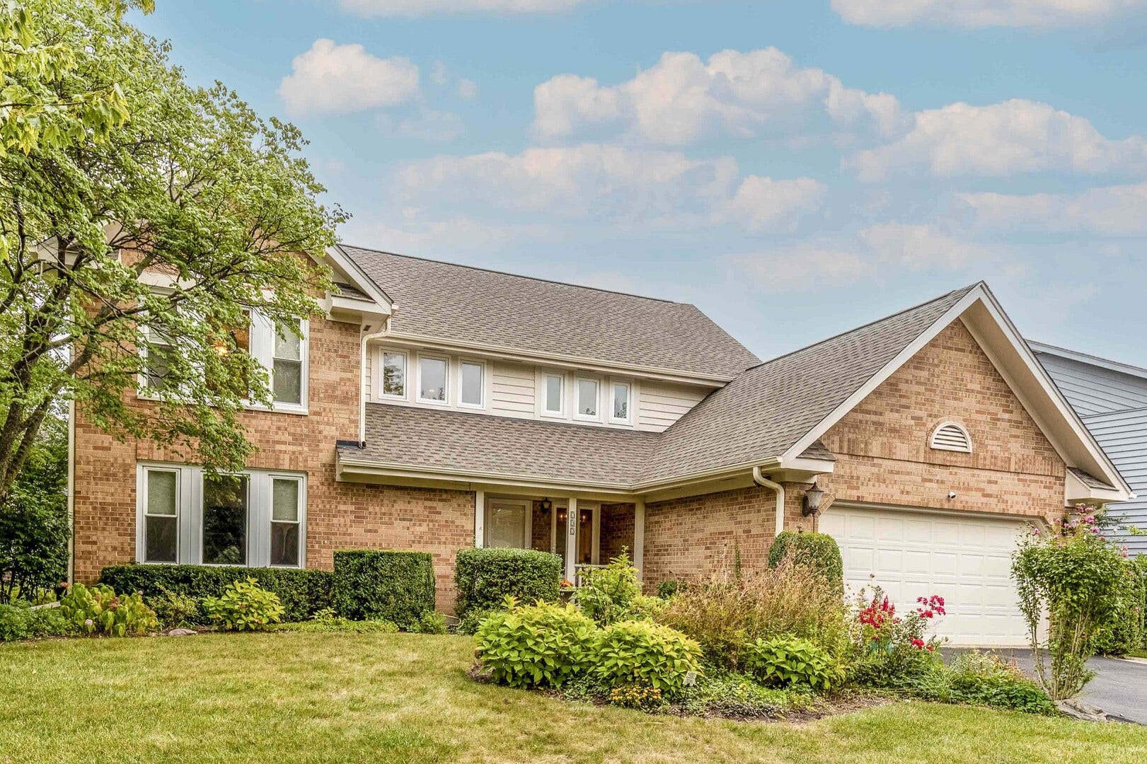 737 Joel Lane, Buffalo Grove, IL 60089 737 Joel Lane, Buffalo Grove, IL 60089