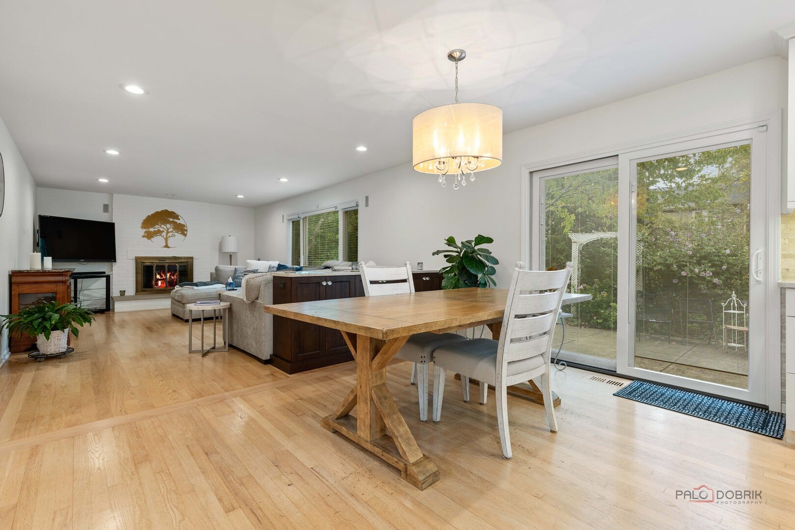737 Joel Lane, Buffalo Grove, IL 60089 737 Joel Lane, Buffalo Grove, IL 60089