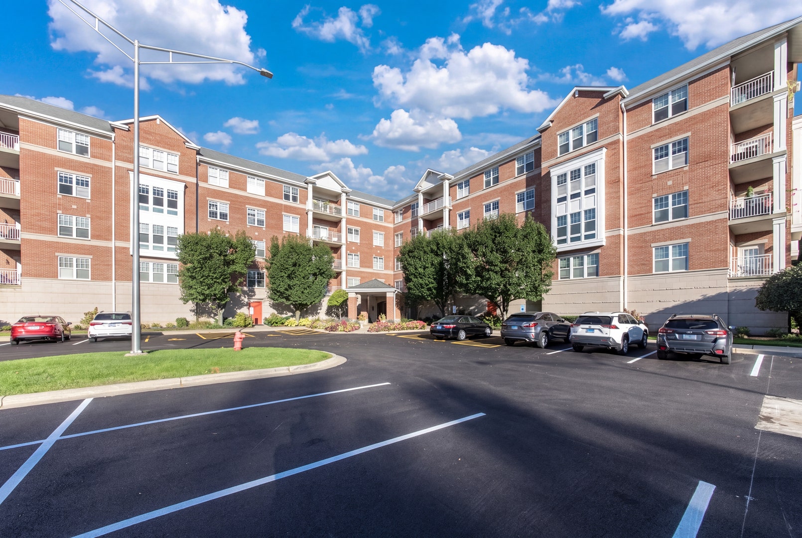 101 Pointe Drive, #103, Northbrook, IL 60062 101 Pointe Drive, #103, Northbrook, IL 60062