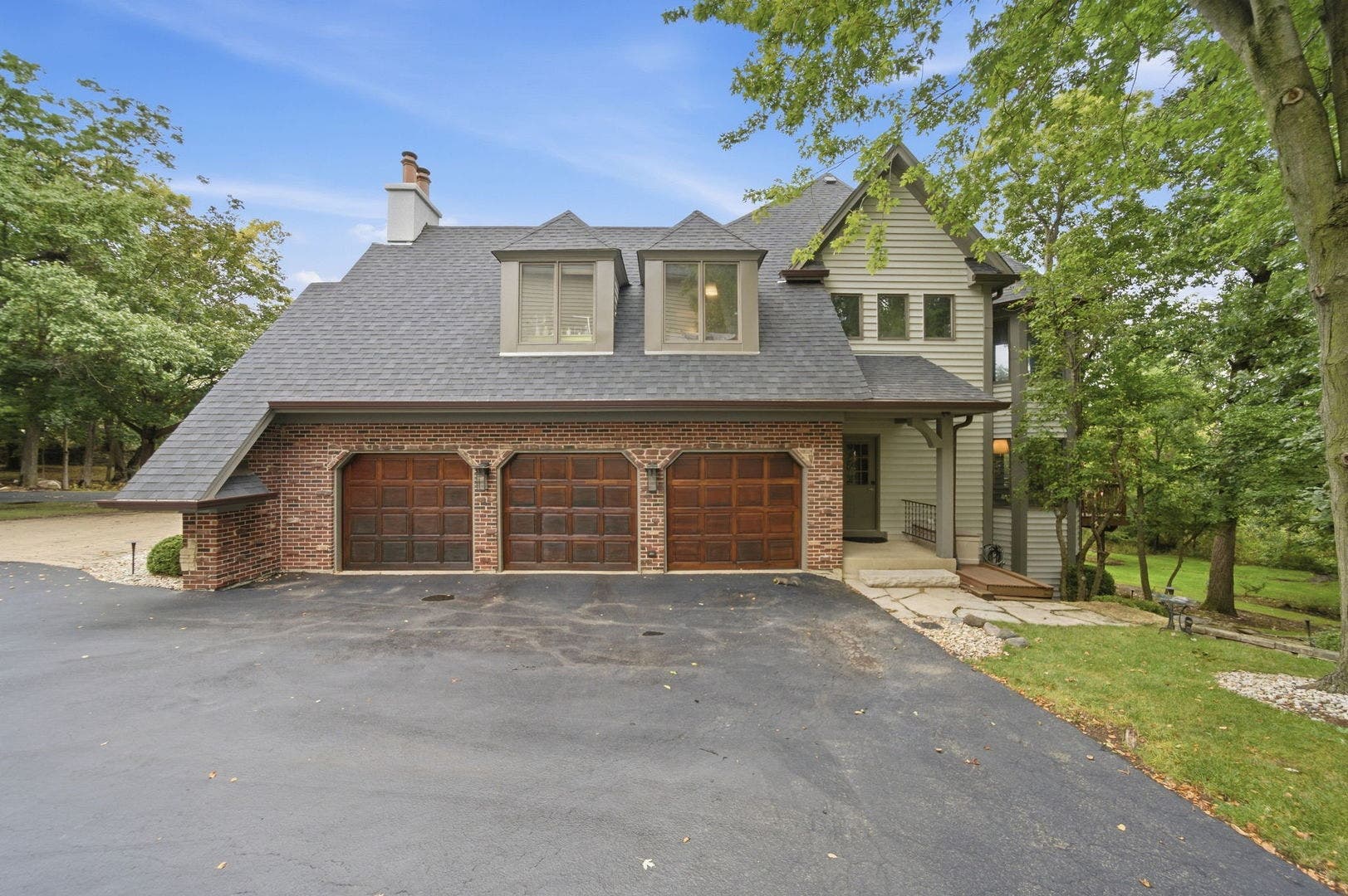 2015 N Northumberland Pass, Palatine, IL 60074