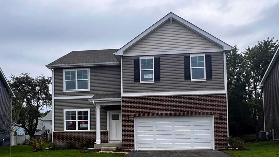2911 Savana Drive, Joliet, IL 60435 2911 Savana Drive, Joliet, IL 60435